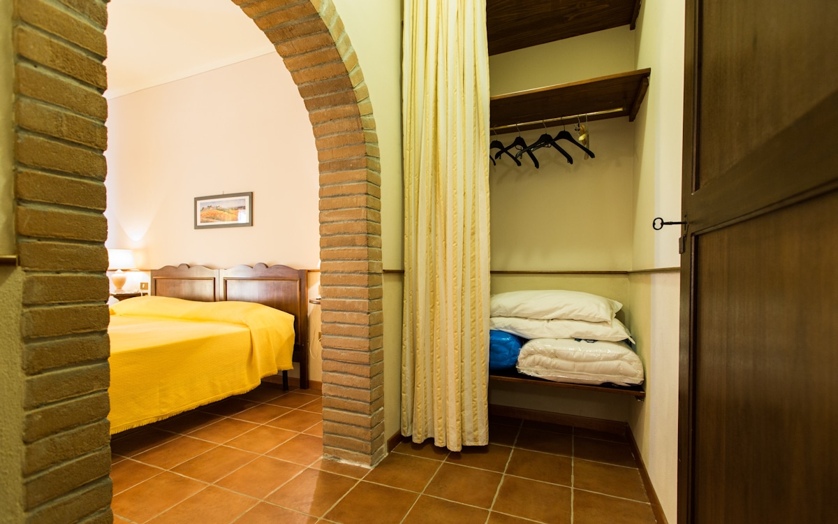 Ferienwohnung-Sara-Schlafzimmer-2